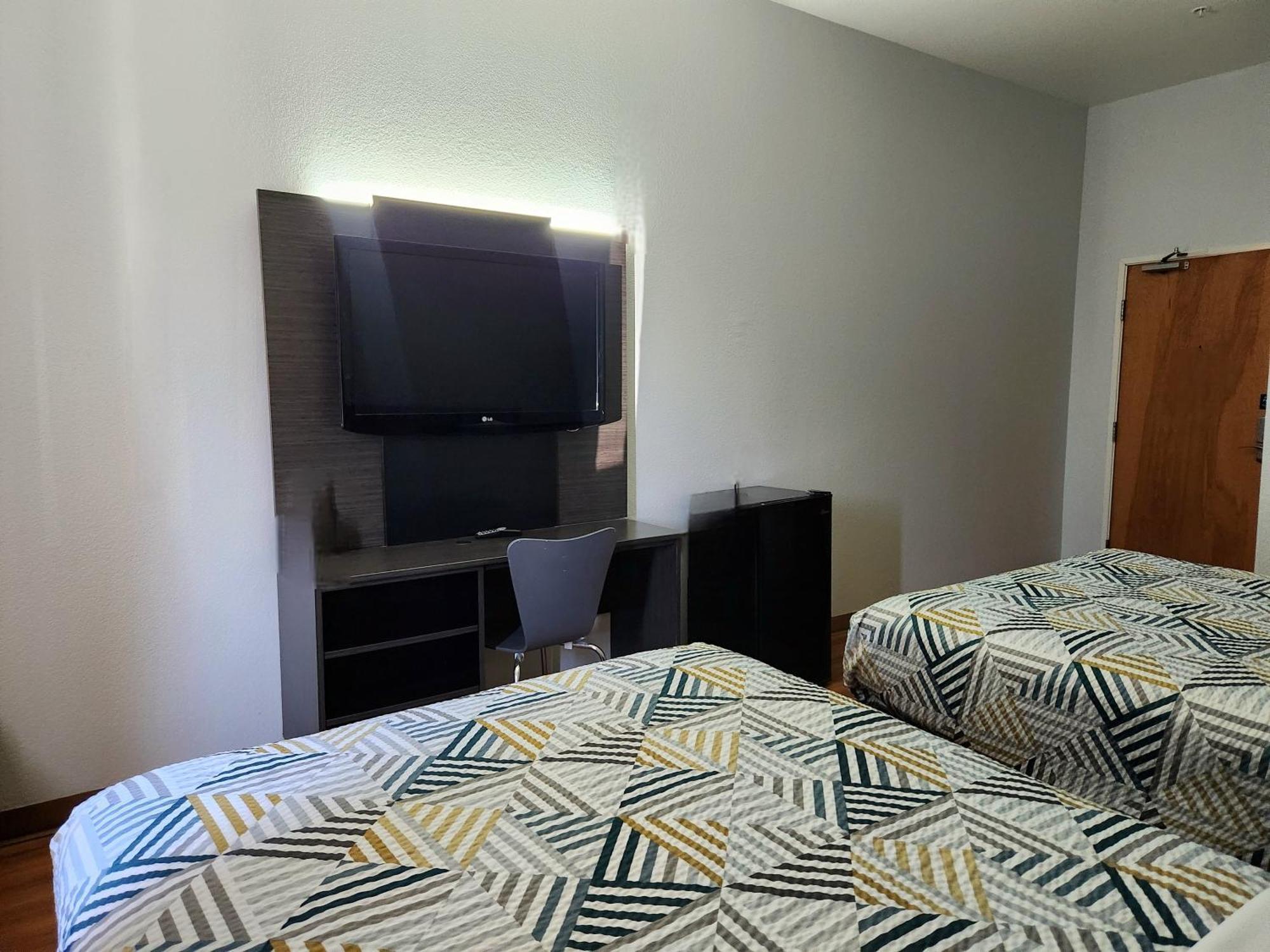 ホテル Baymont By Wyndham San Antonio Airport エクステリア 写真