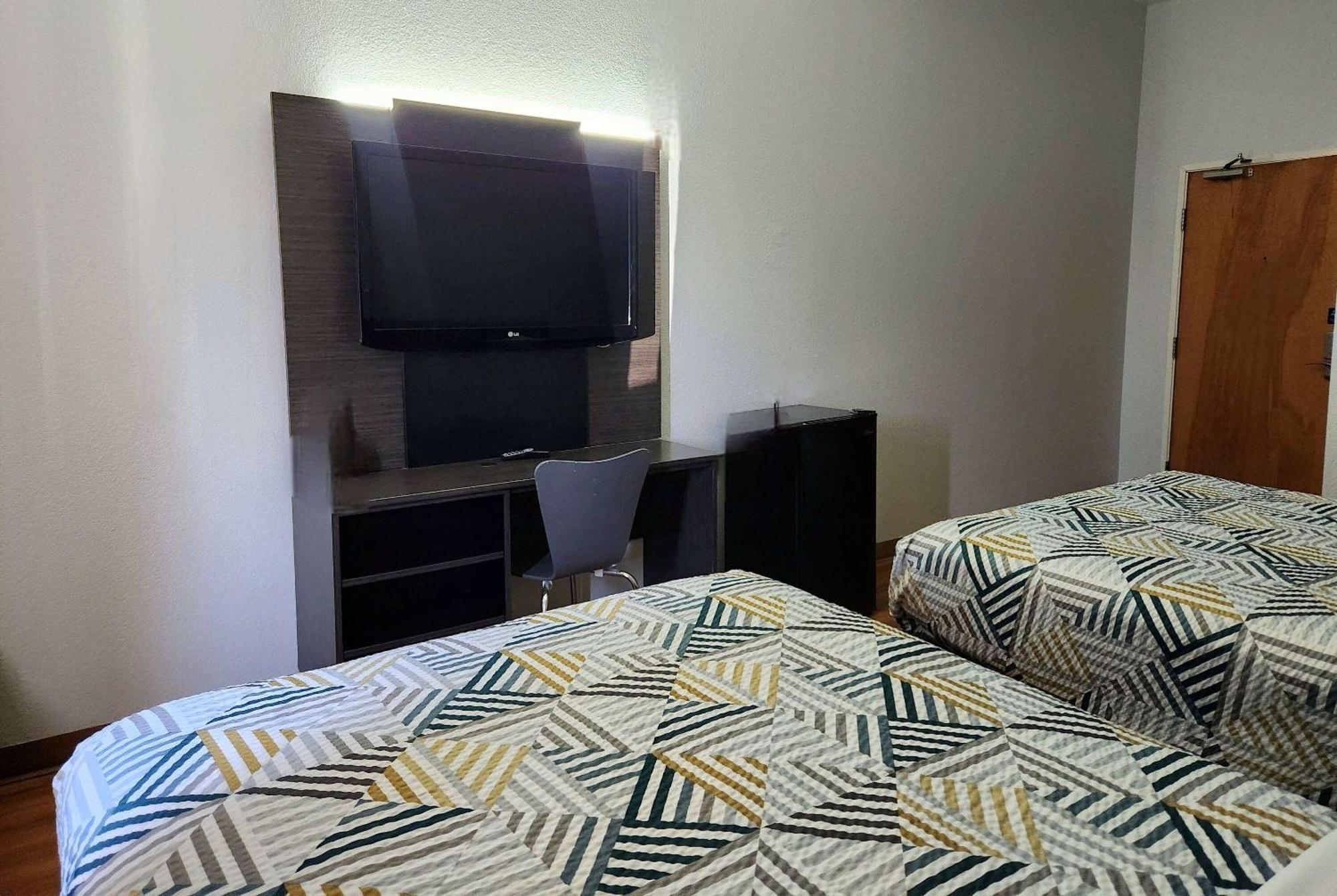 ホテル Baymont By Wyndham San Antonio Airport エクステリア 写真